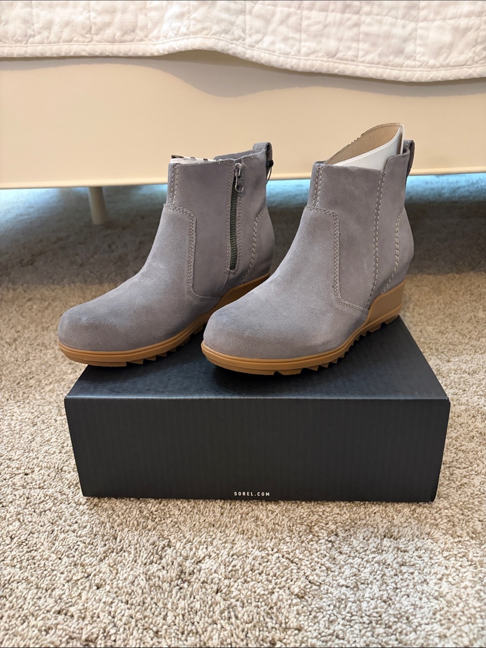 Sorel Evie Gray Suede Wedge Ankle Booties Size Zip Women's